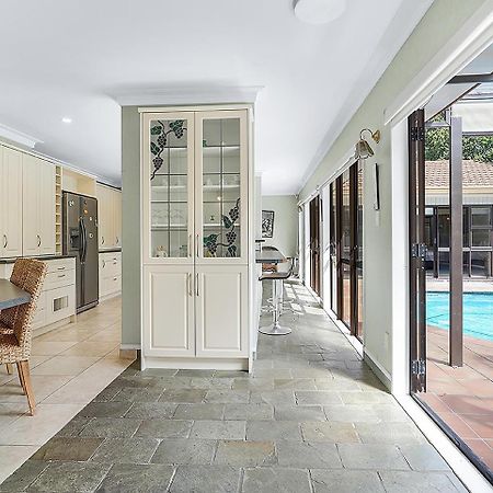 Wow, Spacious Home With A Pool Hamilton Zewnętrze zdjęcie